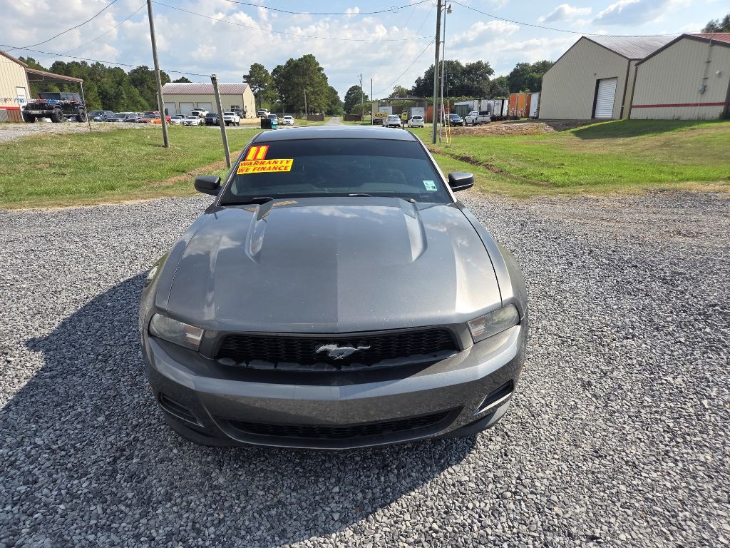 2011 Ford Mustang Image 1