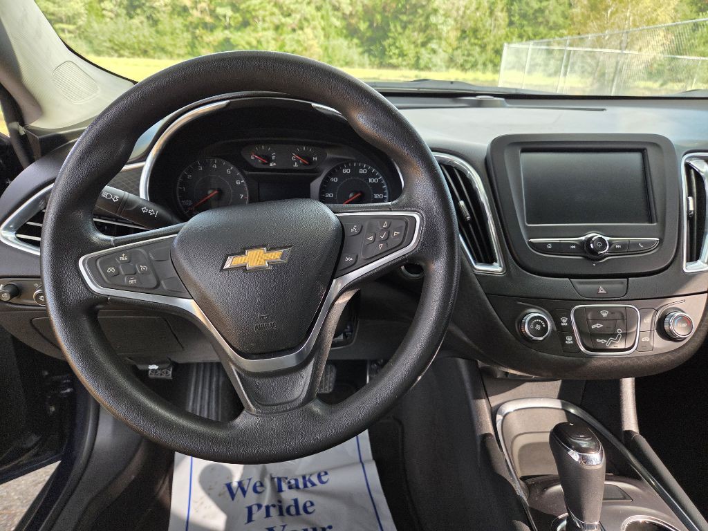 2018 Chevrolet Malibu Image 5