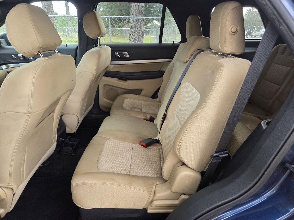 2017 Ford Explorer Image 7