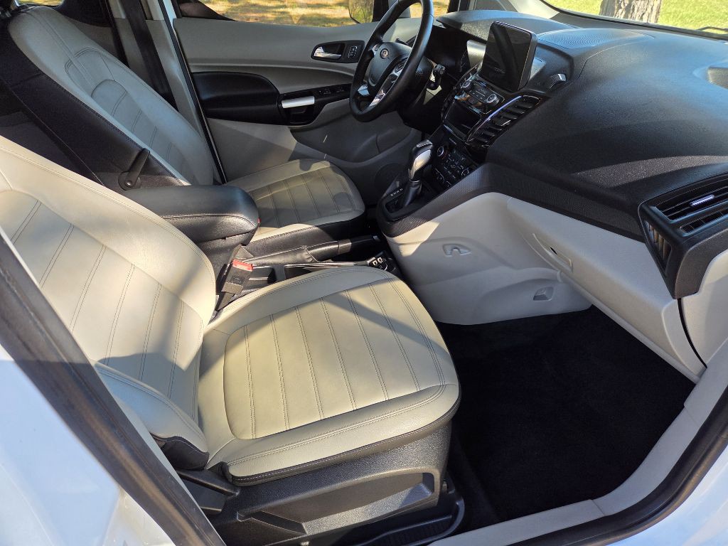 2019 Ford Transit Connect Image 12