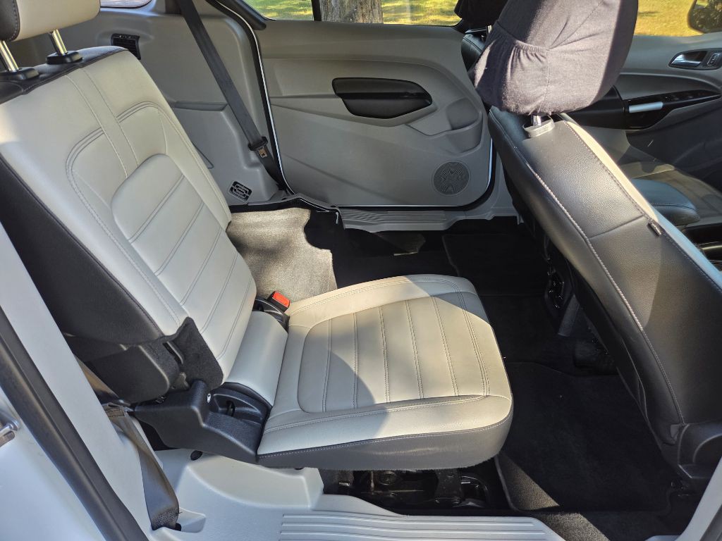 2019 Ford Transit Connect Image 13