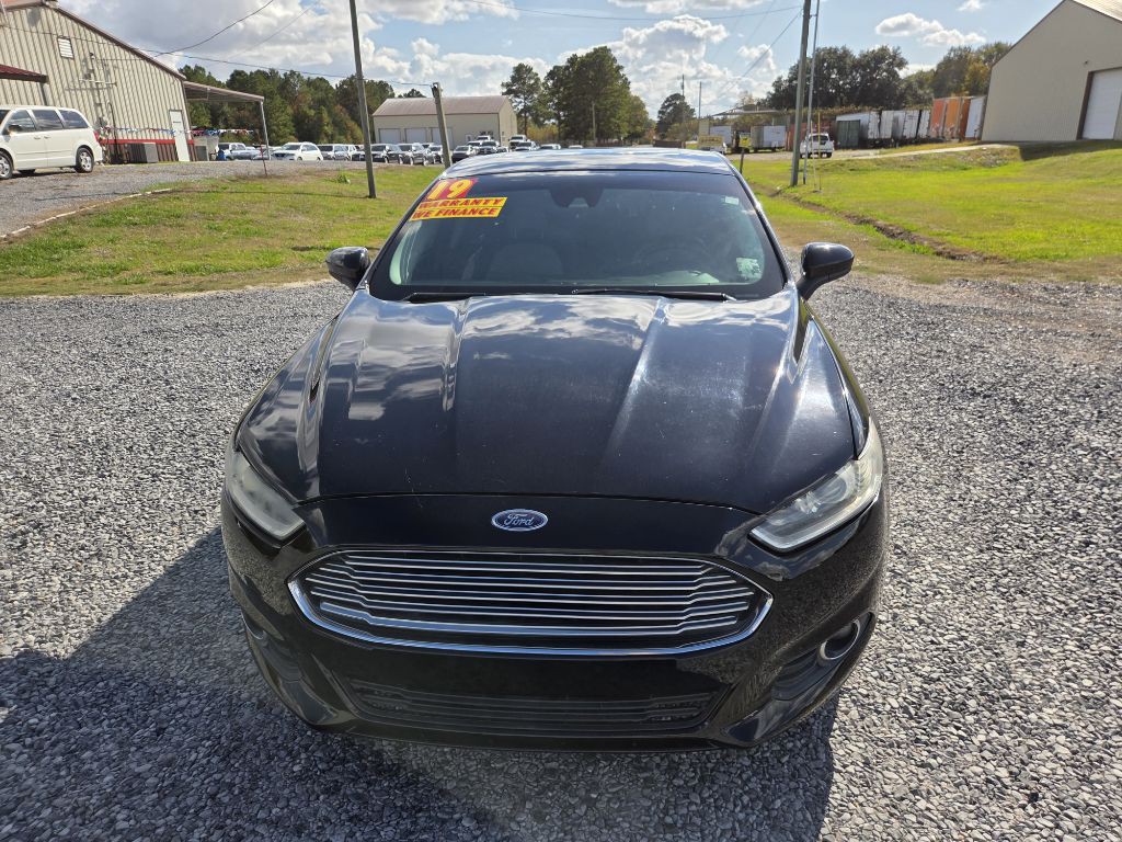 2019 Ford Fusion Image 1