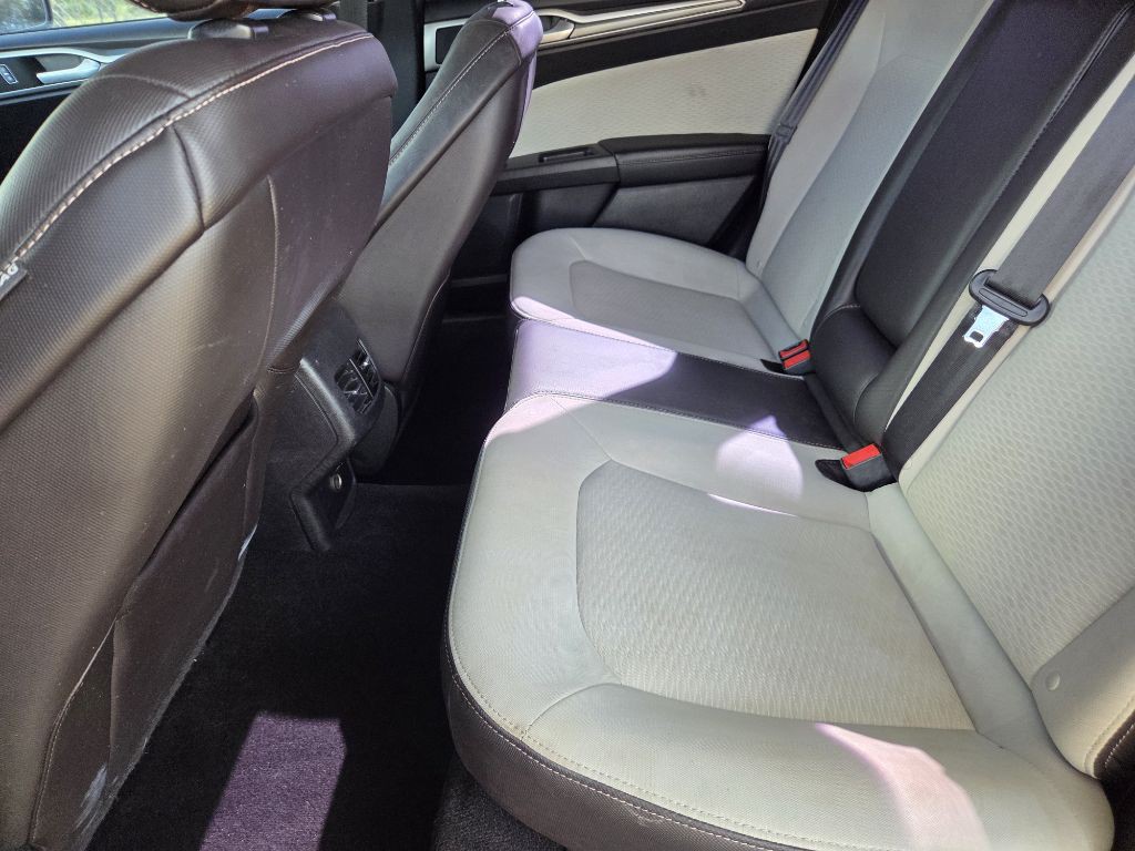 2019 Ford Fusion Image 7