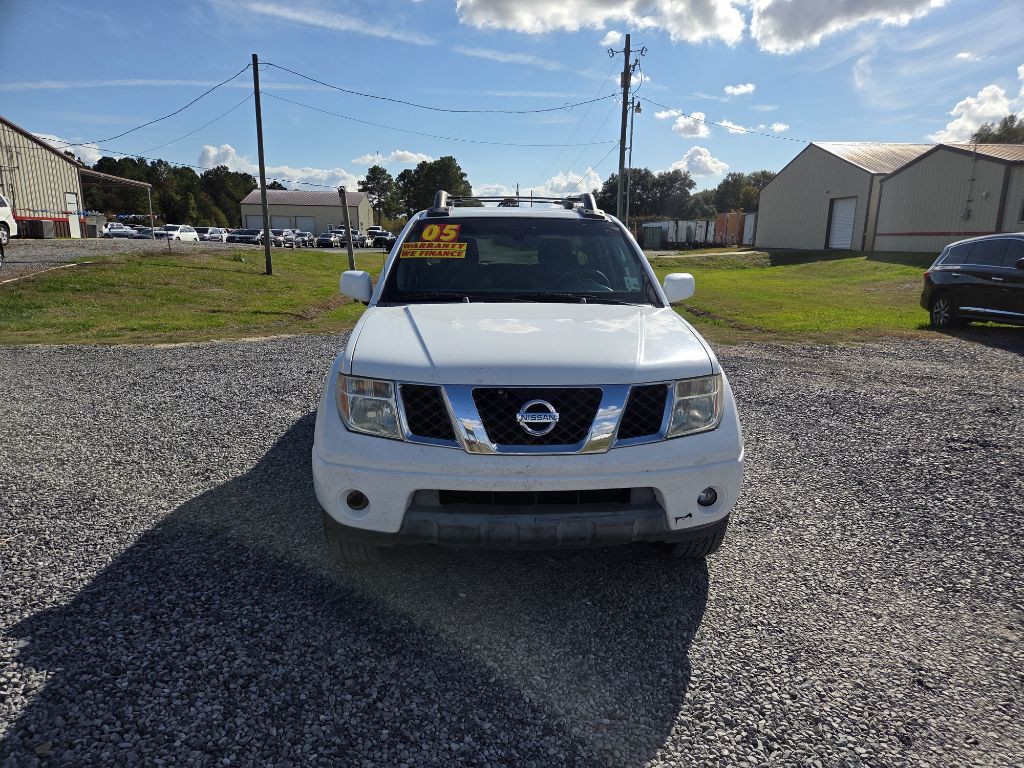 2005 Nissan Frontier Image 1