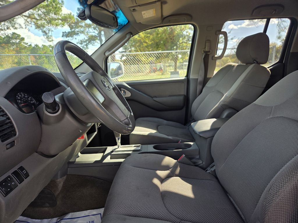 2005 Nissan Frontier Image 6