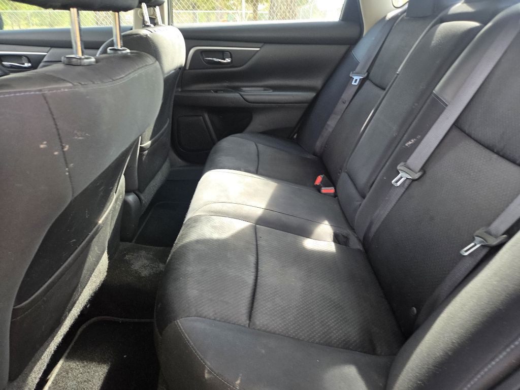 2018 Nissan Altima Image 7