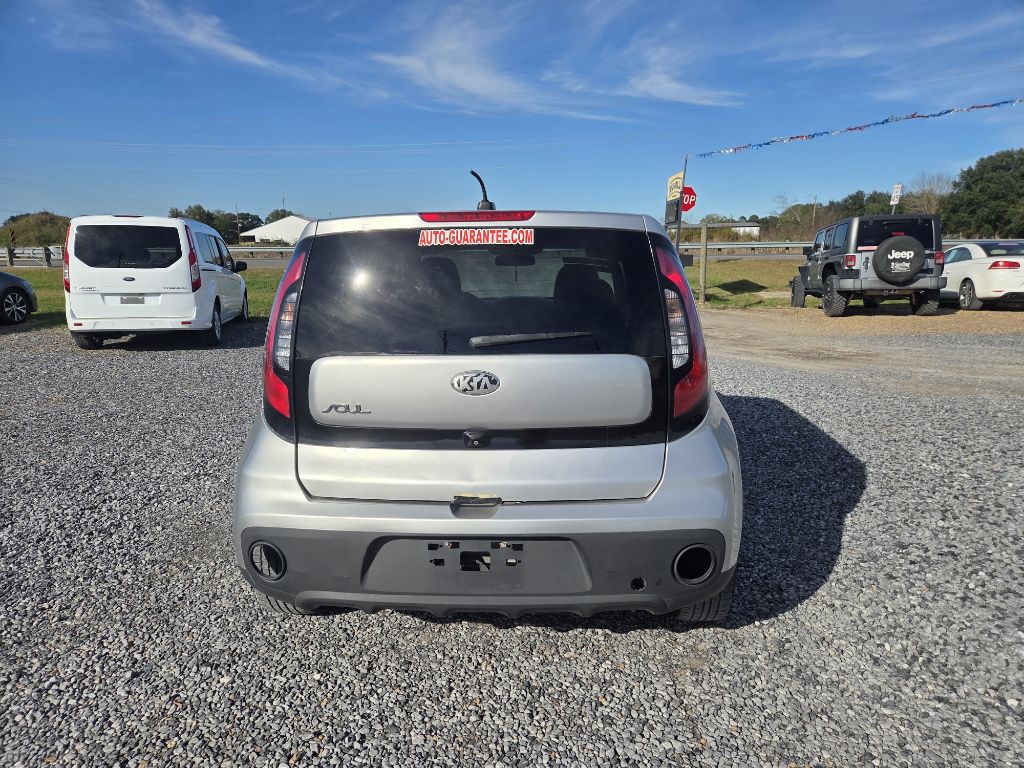 2019 Kia Soul Image 3