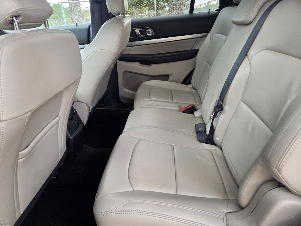 2018 Ford Explorer Image 7