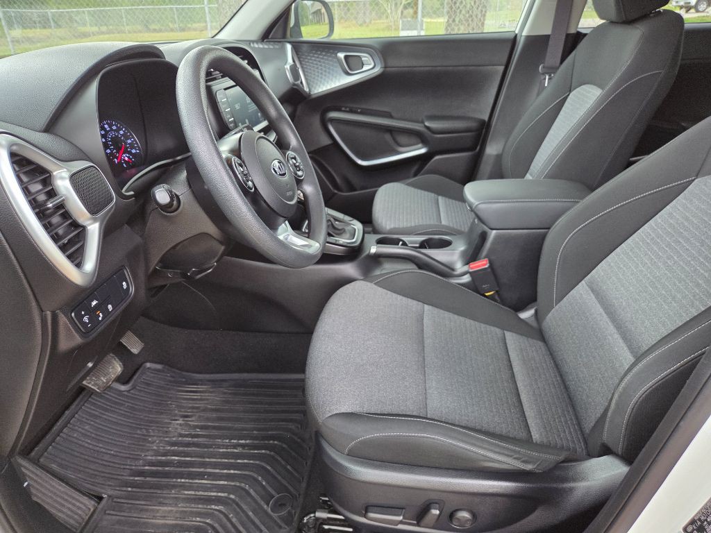 2021 Kia Soul Image 8