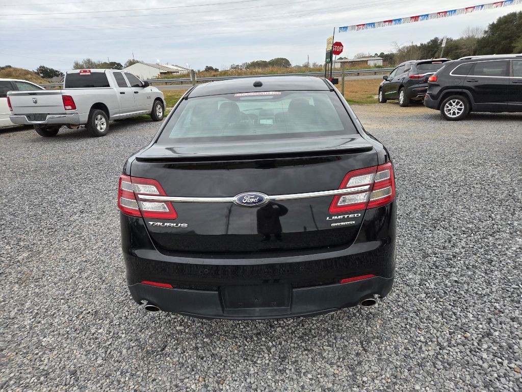 2017 Ford Taurus Image 3