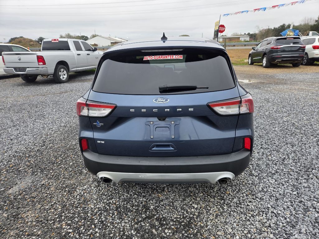 2020 Ford Escape Image 3