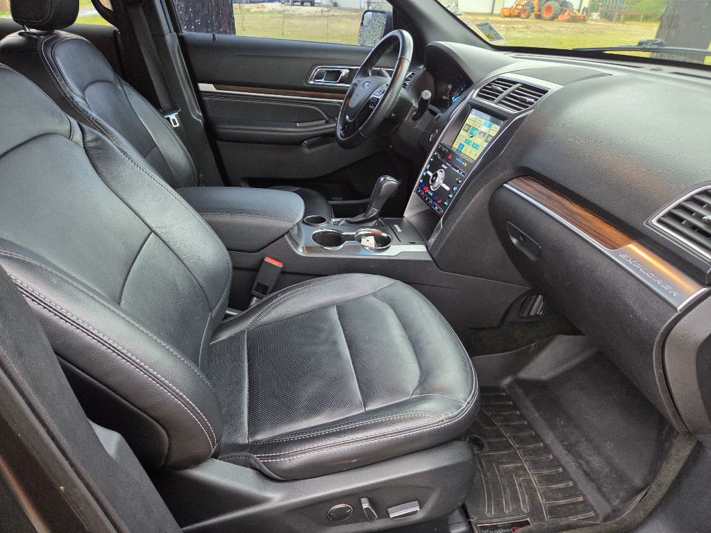 2018 Ford Explorer Image 13