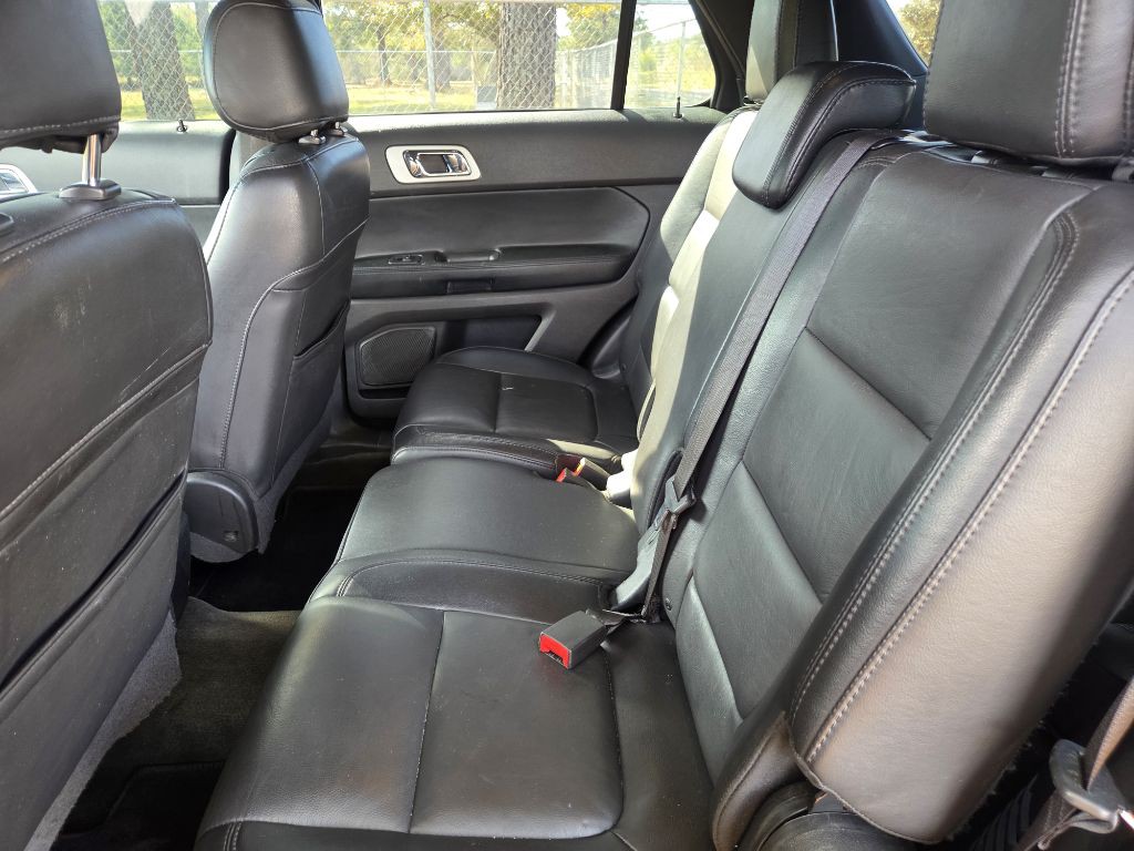 2015 Ford Explorer Image 7
