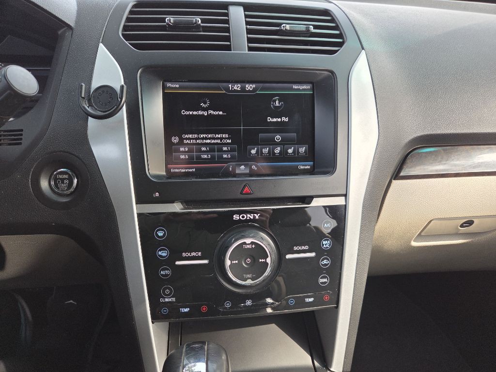 2015 Ford Explorer Image 9