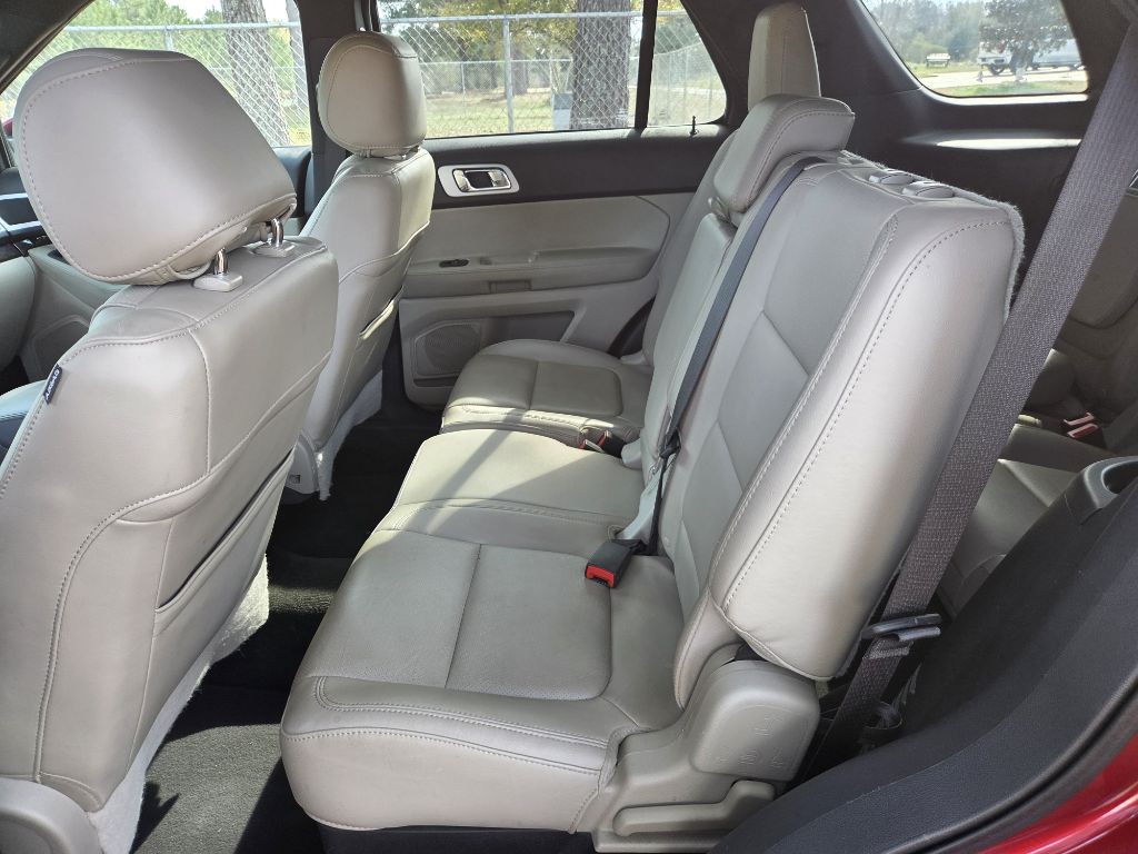 2015 Ford Explorer Image 10