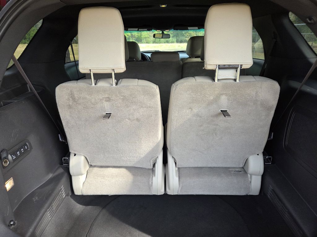 2015 Ford Explorer Image 13