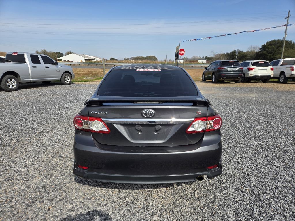 2011 Toyota Corolla Image 3