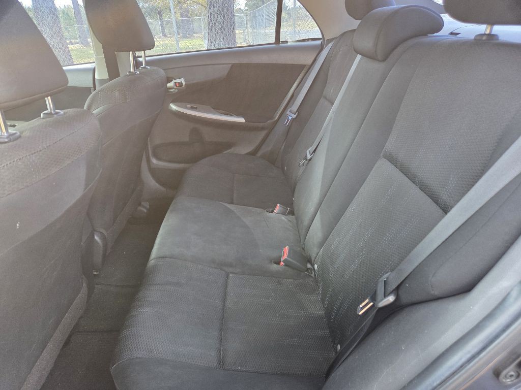 2011 Toyota Corolla Image 7