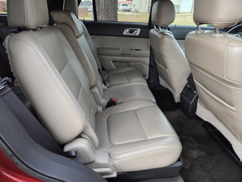 2014 Ford Explorer Image 11