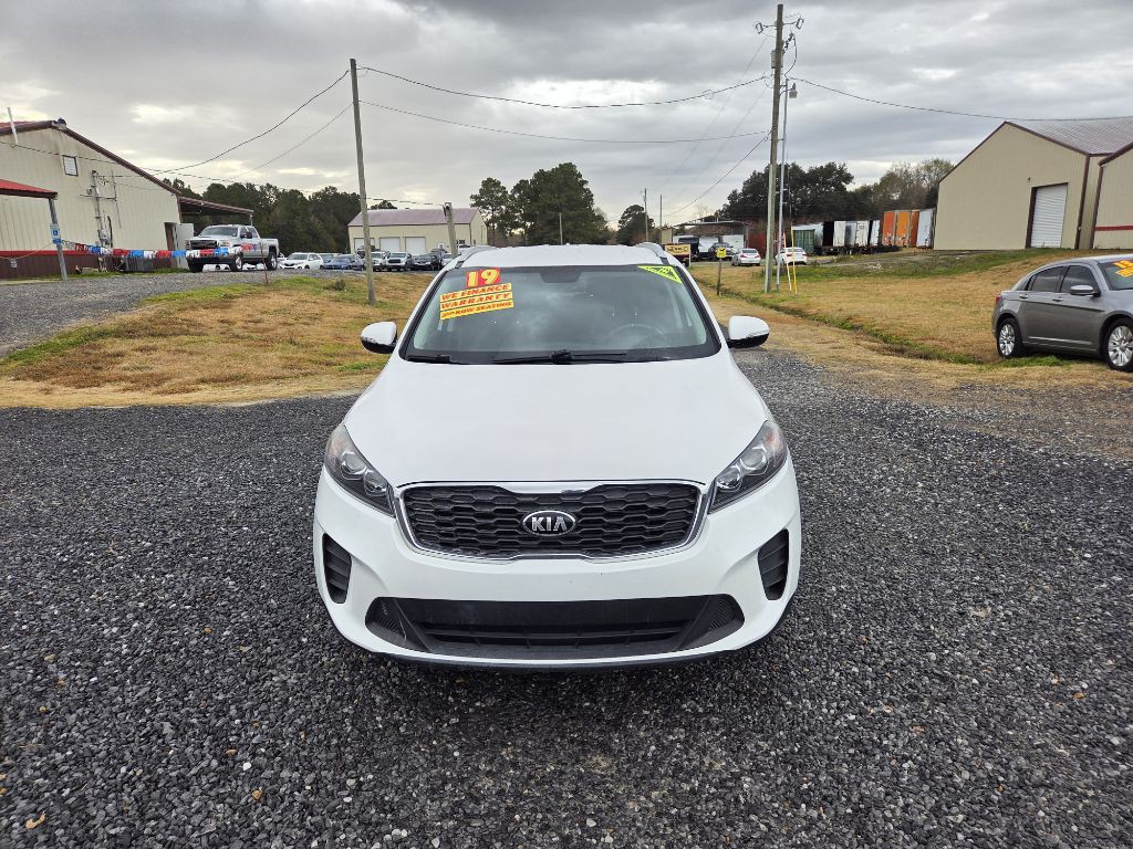 2019 Kia Sorento Image 1