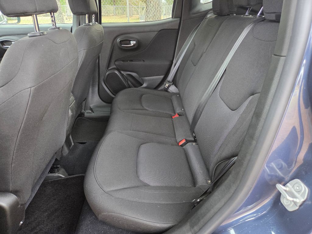 2021 Jeep Renegade Image 6