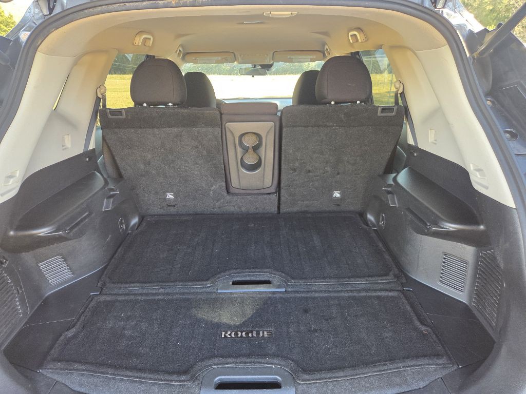 2019 Nissan Rogue Image 9