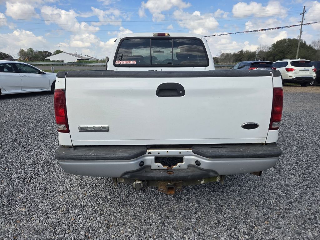 2005 Ford F-250 Image 4