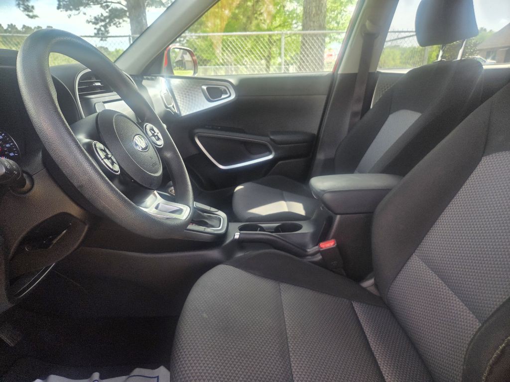 2021 Kia Soul Image 5