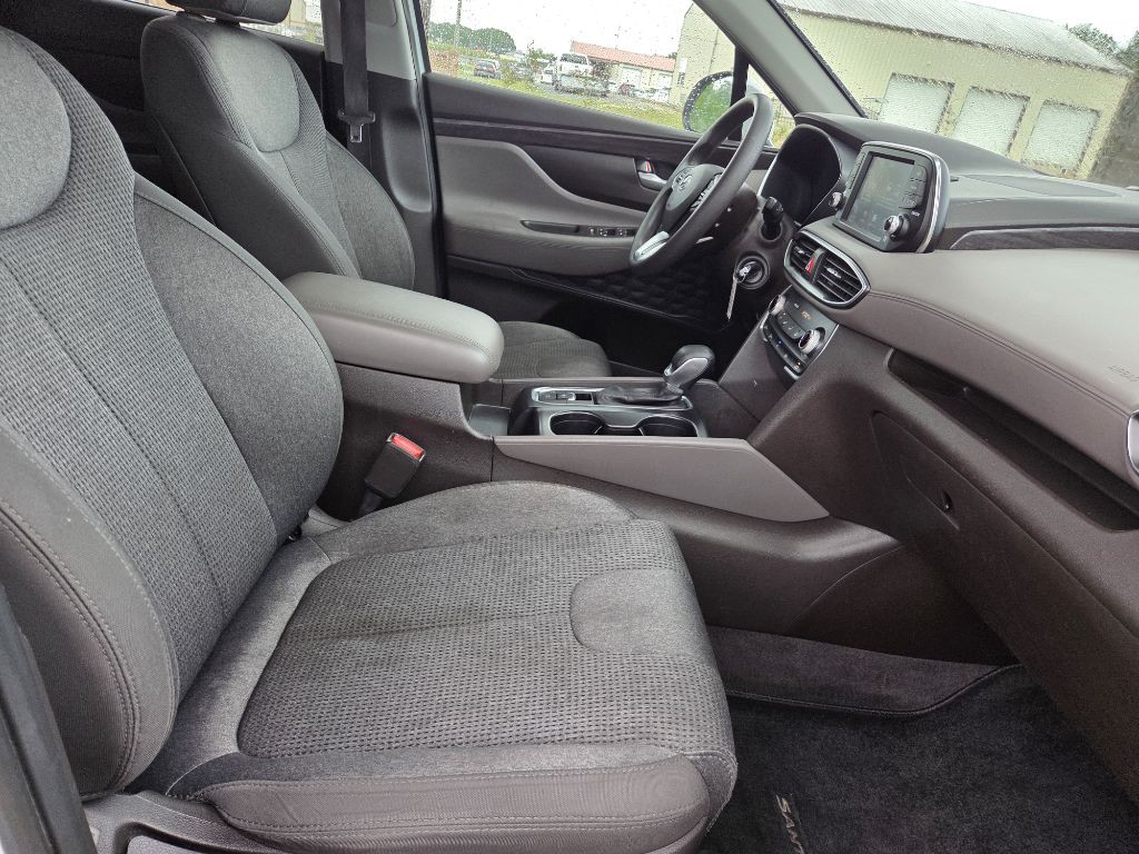 2019 Hyundai Santa Fe Image 9