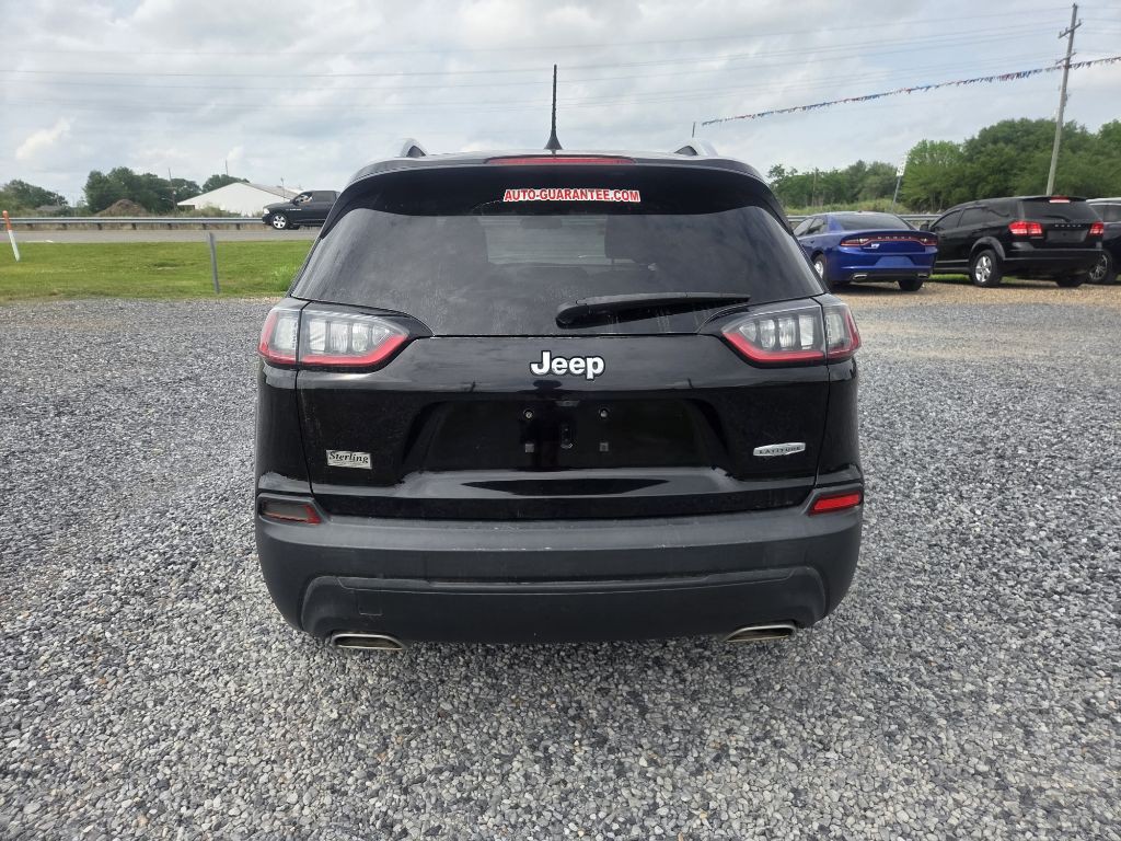 2019 Jeep Cherokee Image 2