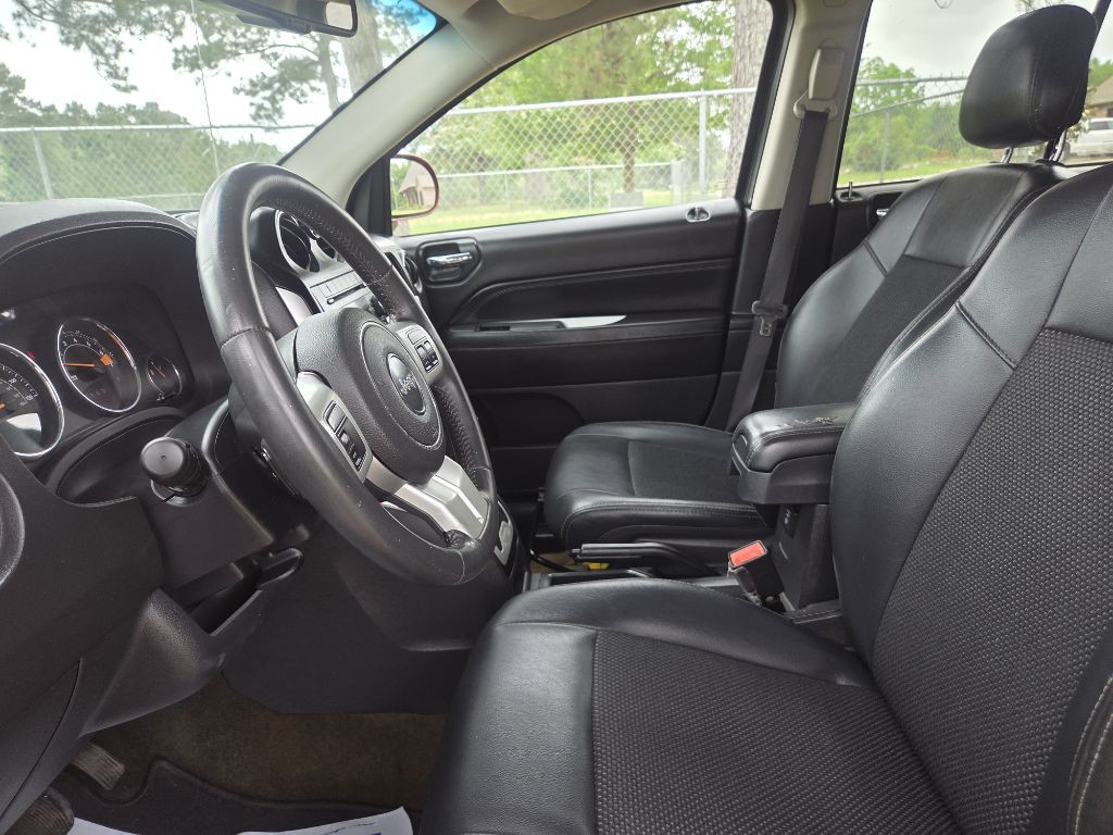 2016 Jeep Compass Image 6