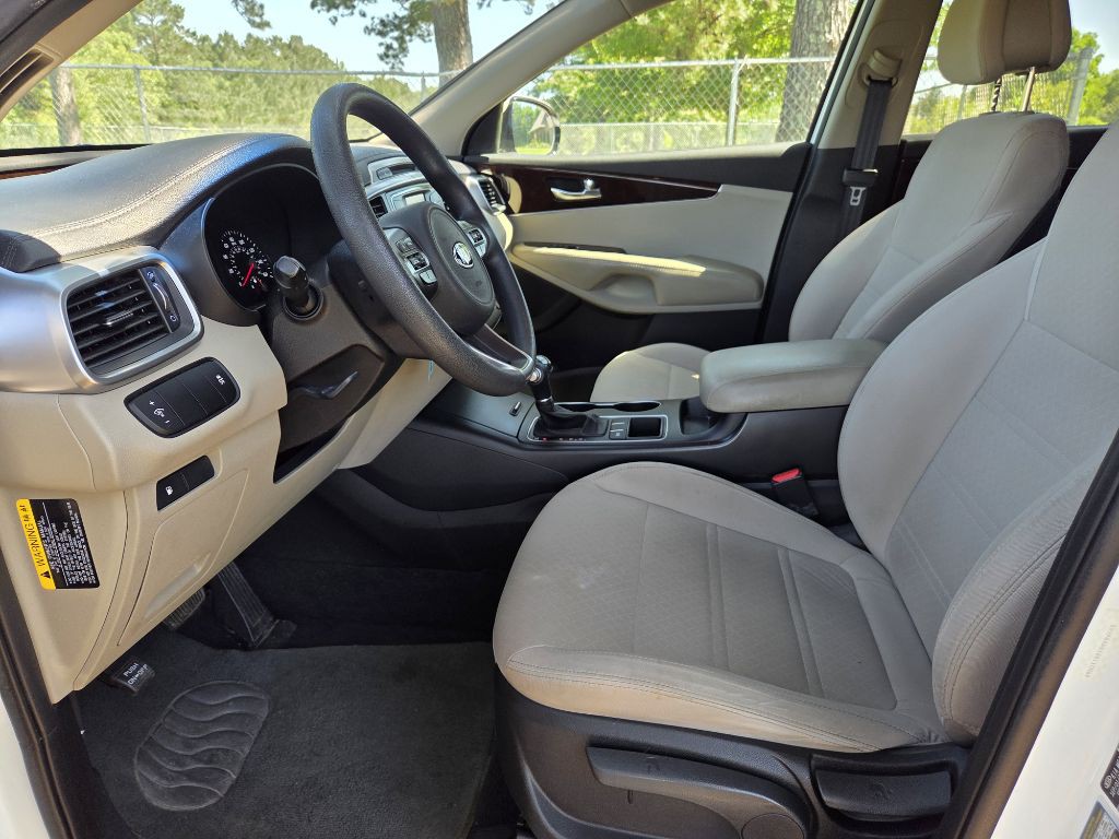 2016 Kia Sorento Image 6