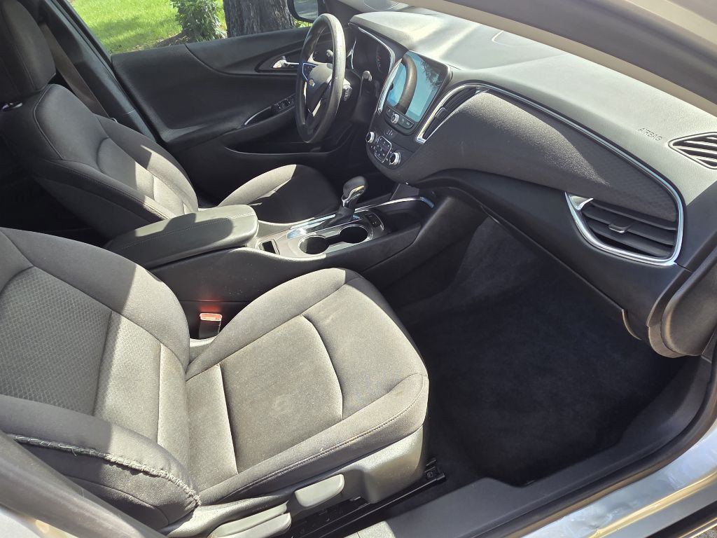 2021 Chevrolet Malibu Image 10