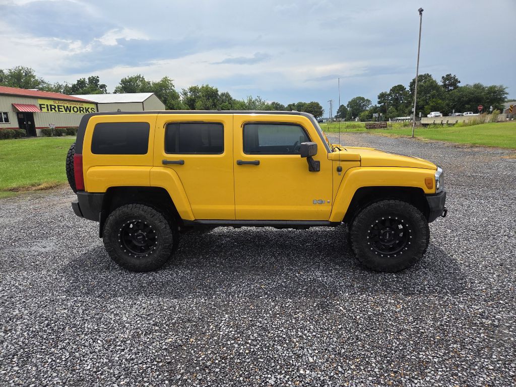 2006 HUMMER H3 Image 2