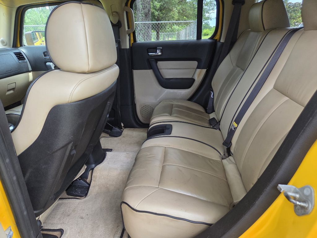 2006 HUMMER H3 Image 8