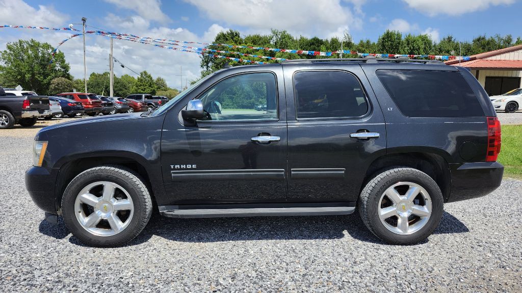 2011 Chevrolet Tahoe Image 3