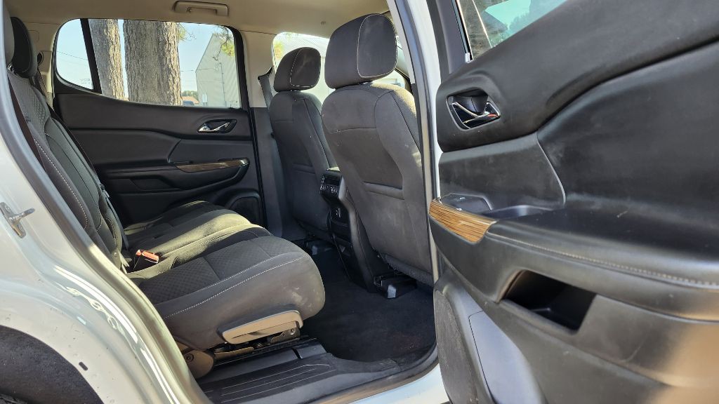 2019 GMC Acadia Image 7