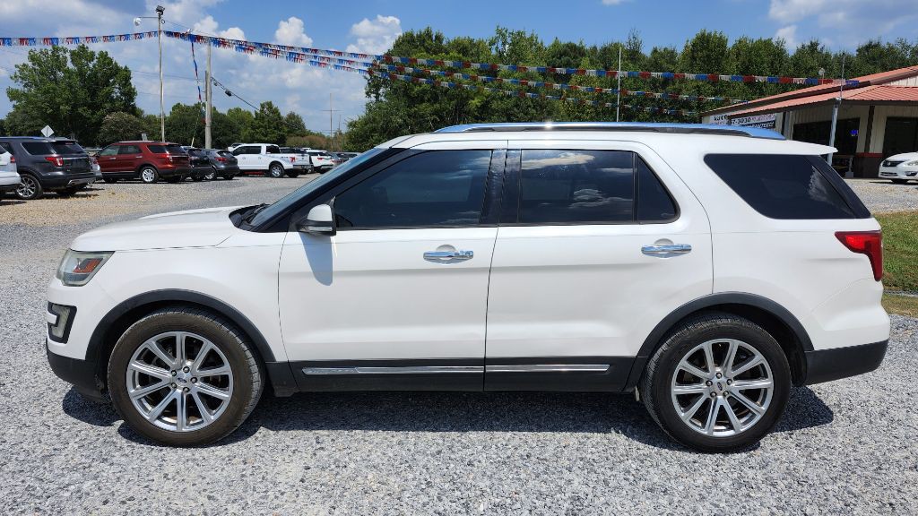 2017 Ford Explorer Image 4