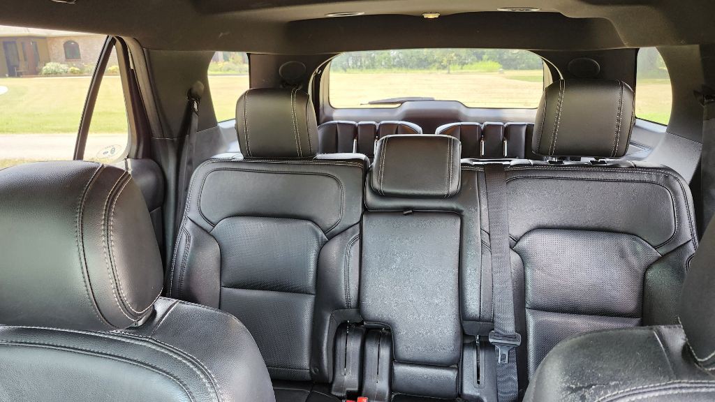 2017 Ford Explorer Image 10