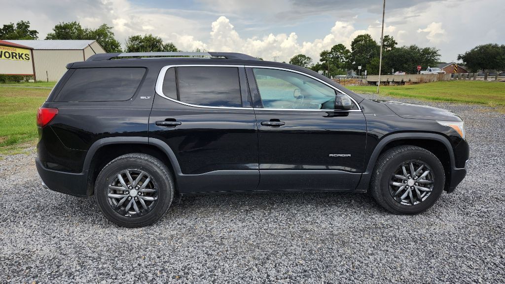 2017 GMC Acadia Image 3
