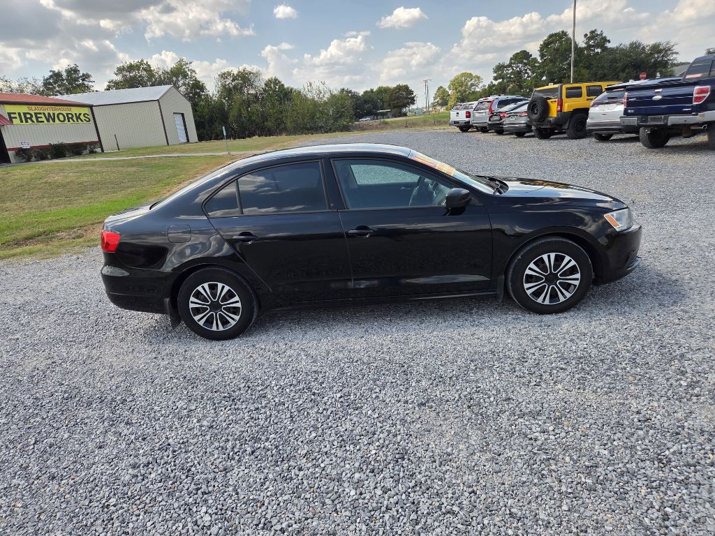 2014 Volkswagen Jetta Image 2