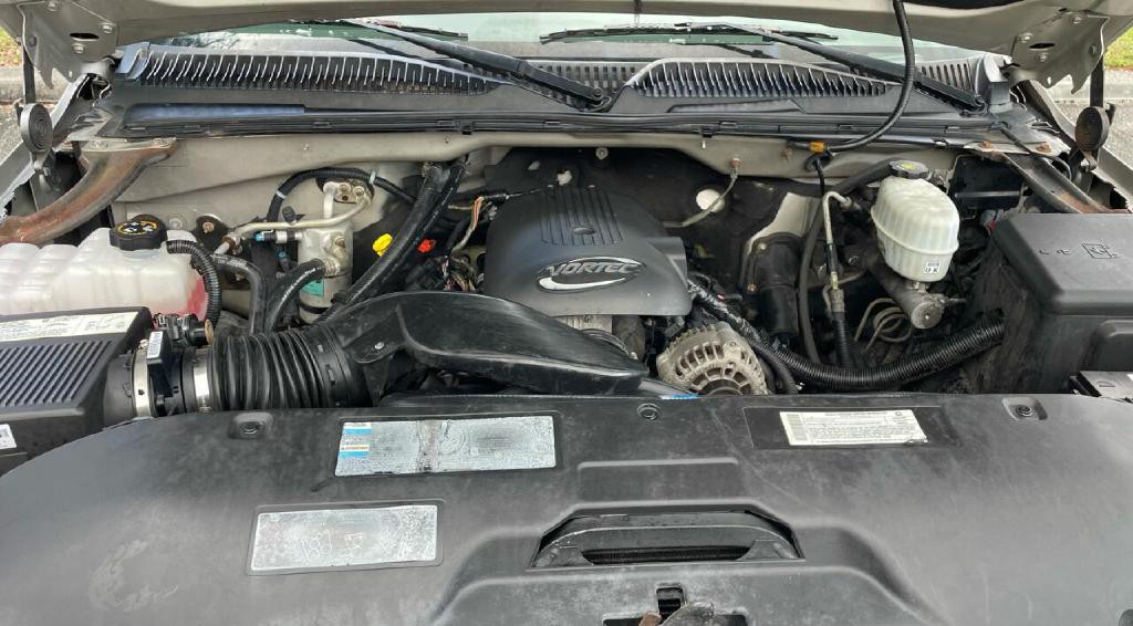 2005 GMC Sierra 2500 Image 20