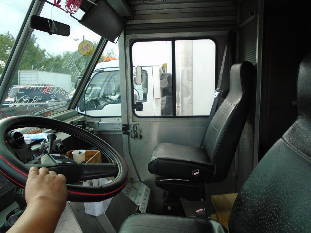 1996 GMC Forward Control Chassis Image 4