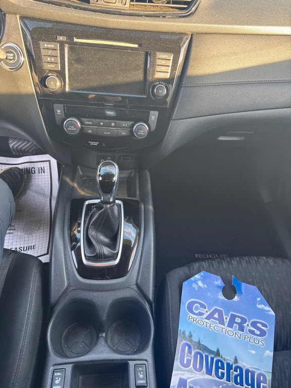 2018 Nissan Rogue Image 14