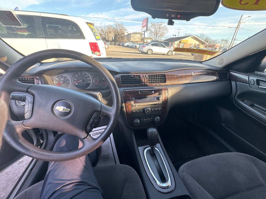 2015 Chevrolet Impala Image 14