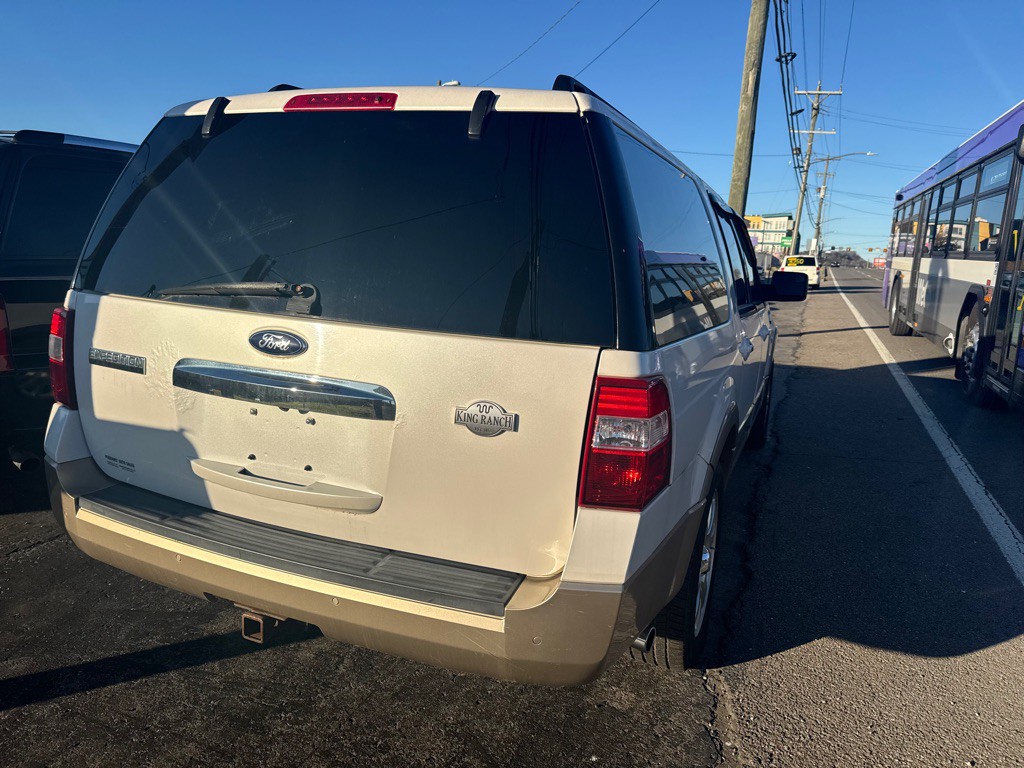 2012 Ford Expedition Image 3