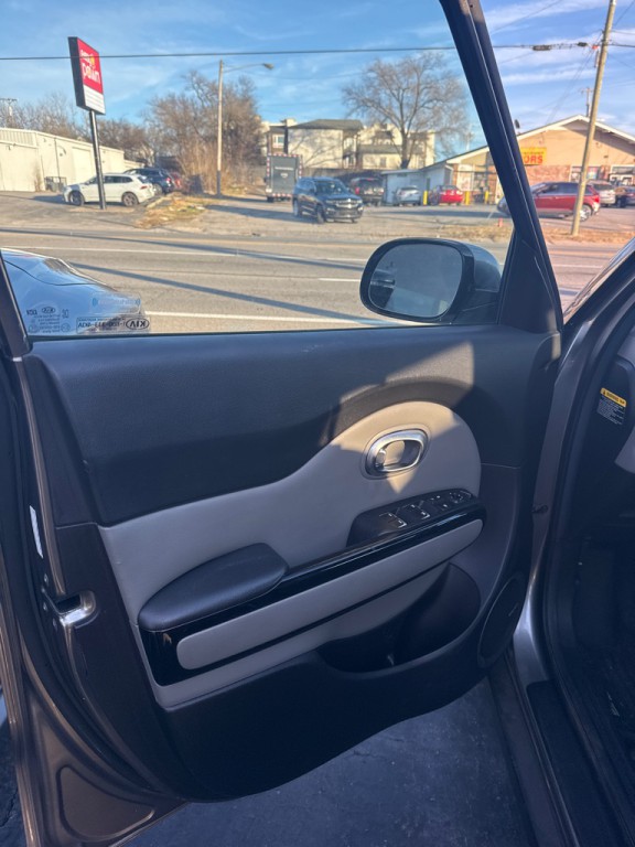 2017 Kia Soul Image 8