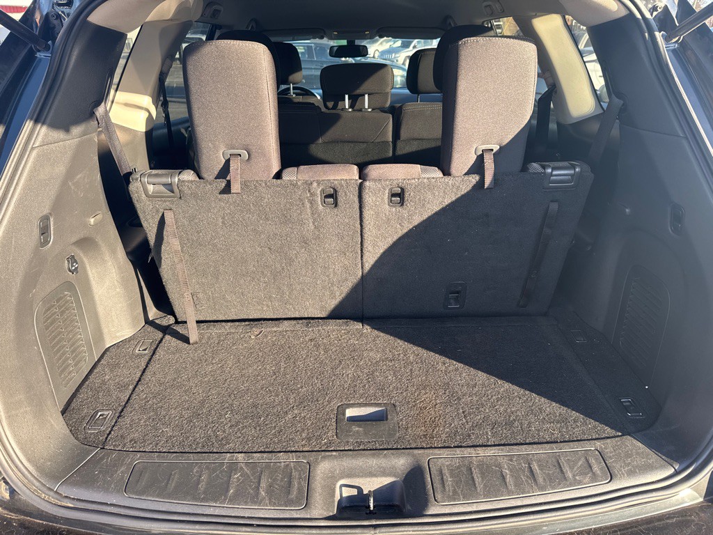 2017 Nissan Pathfinder Image 18