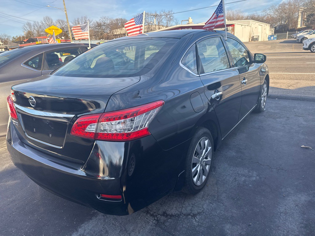 2015 Nissan Sentra Image 5