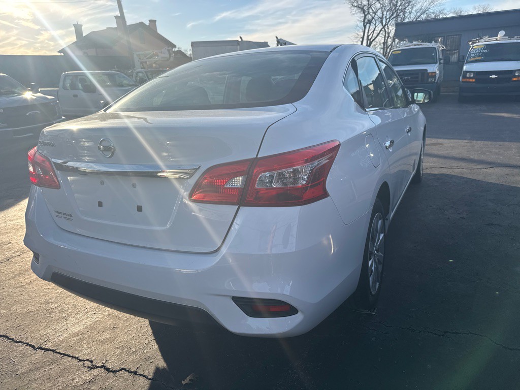 2019 Nissan Sentra Image 5